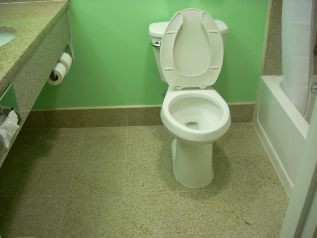 Days Inn & Suites By Wyndham Ozone Park/Jfk Airport 纽约 客房 照片